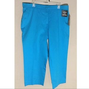 George Sz 16W turquoise Capris new pants